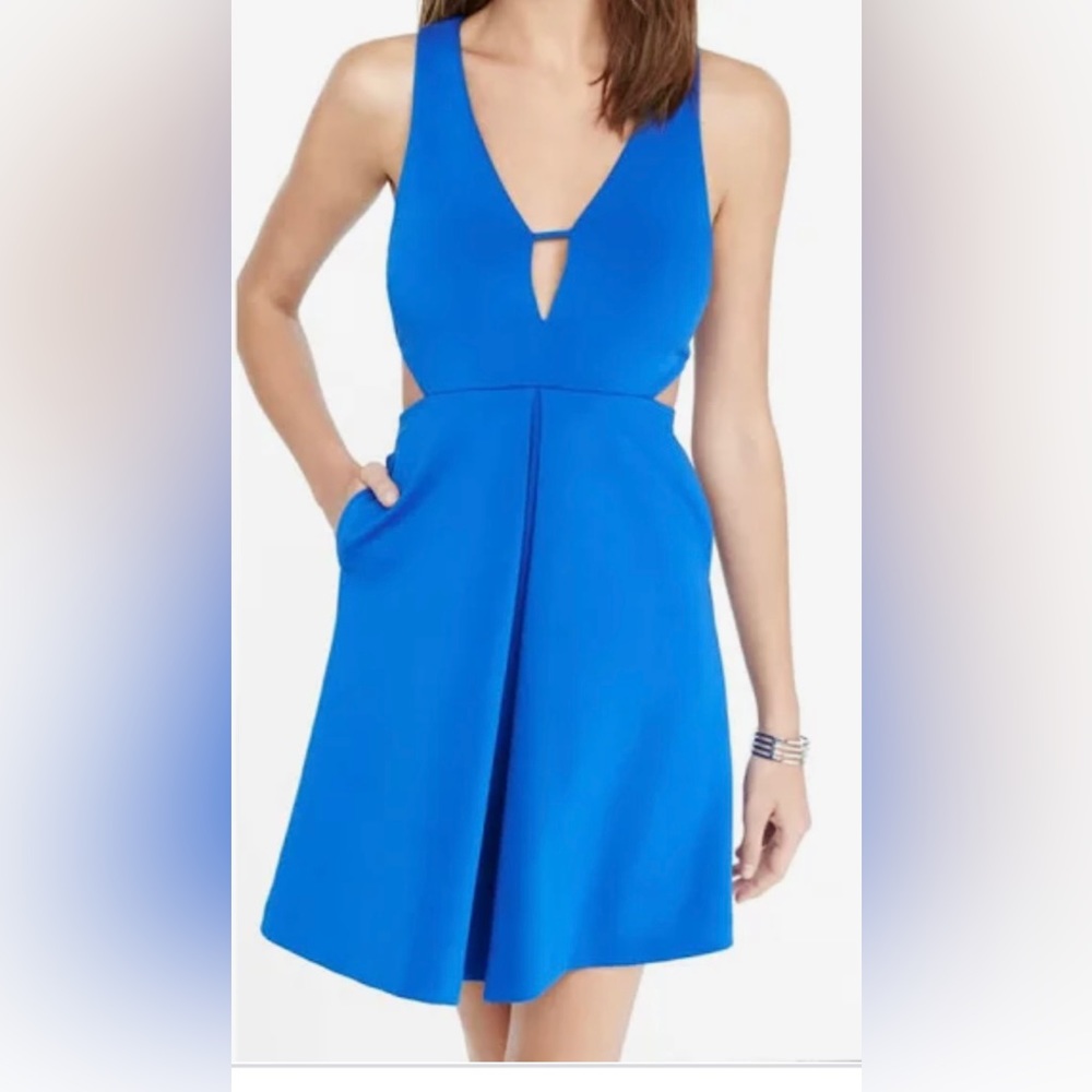 👗Express Blue V neck cut out dress ( part of 3 for $25 promo)